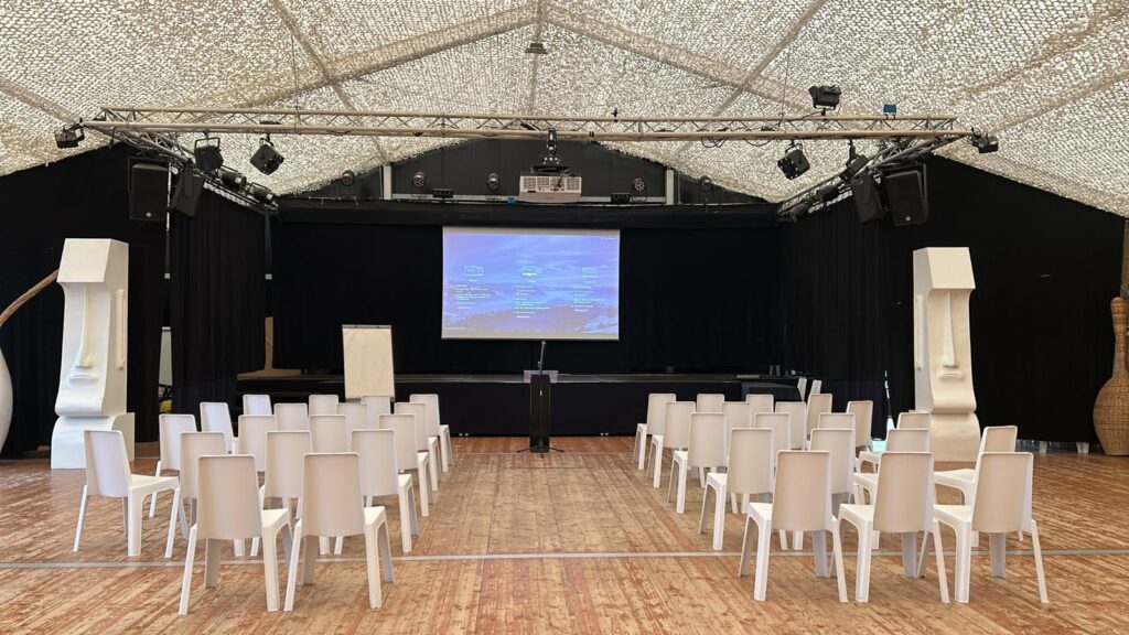 34 Enchantesse Ecran Lieu de mariage, réception et séminaire dans la Drôme, près de Valence